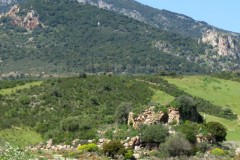 Nuraghe-Domusnovas-Sardegna-Complesso-nuragico-s-omu-e-s-orcu-1